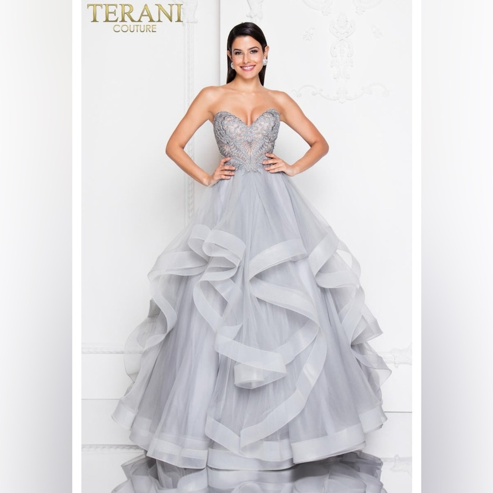 TERANI COUTURE $750 SZ 10